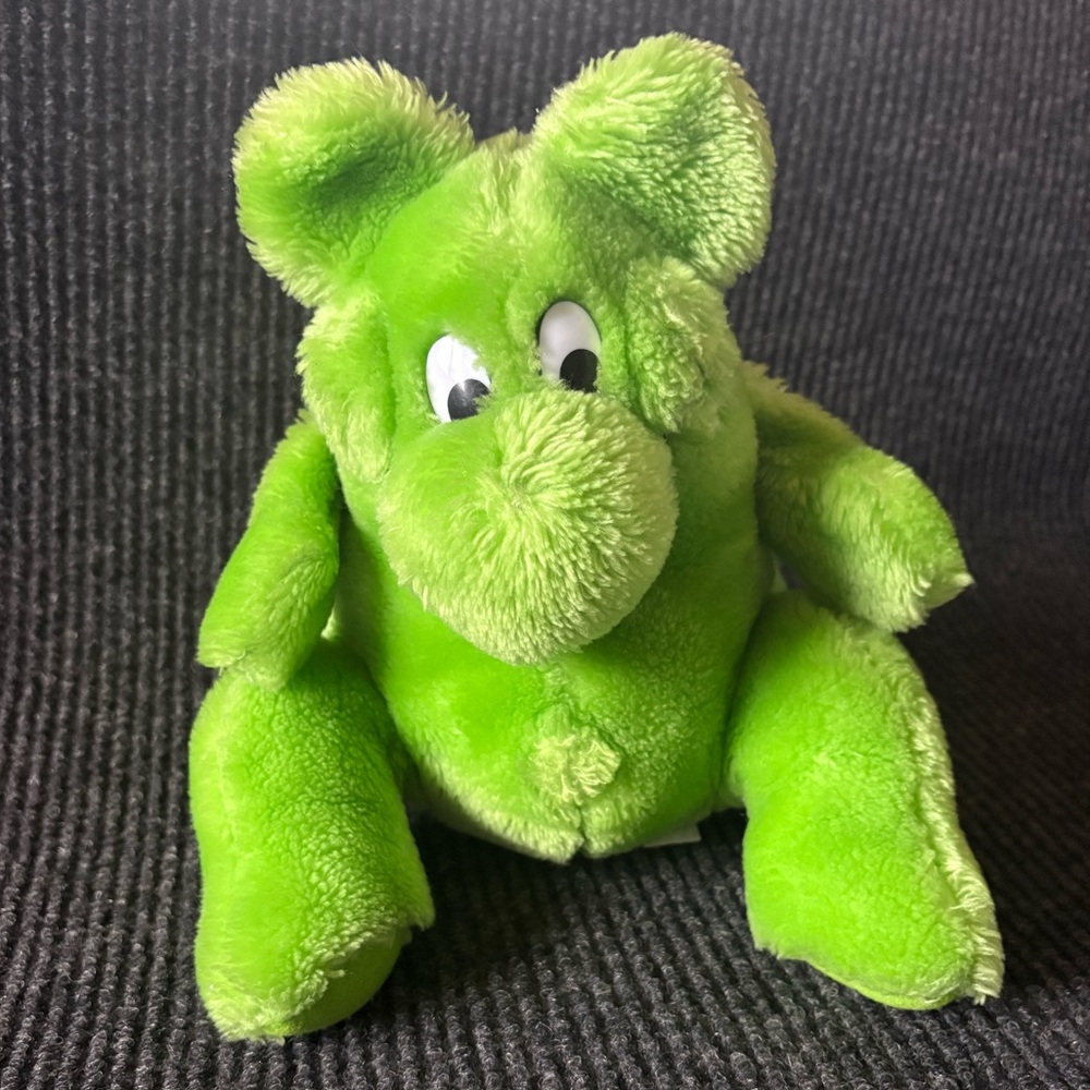 1989 Kodak Camera Kolorkins Zoom Lime Green Plush Stuffed Animal Toy Vintage